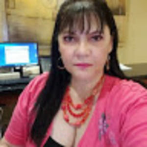 Meet your Posher, Jacira